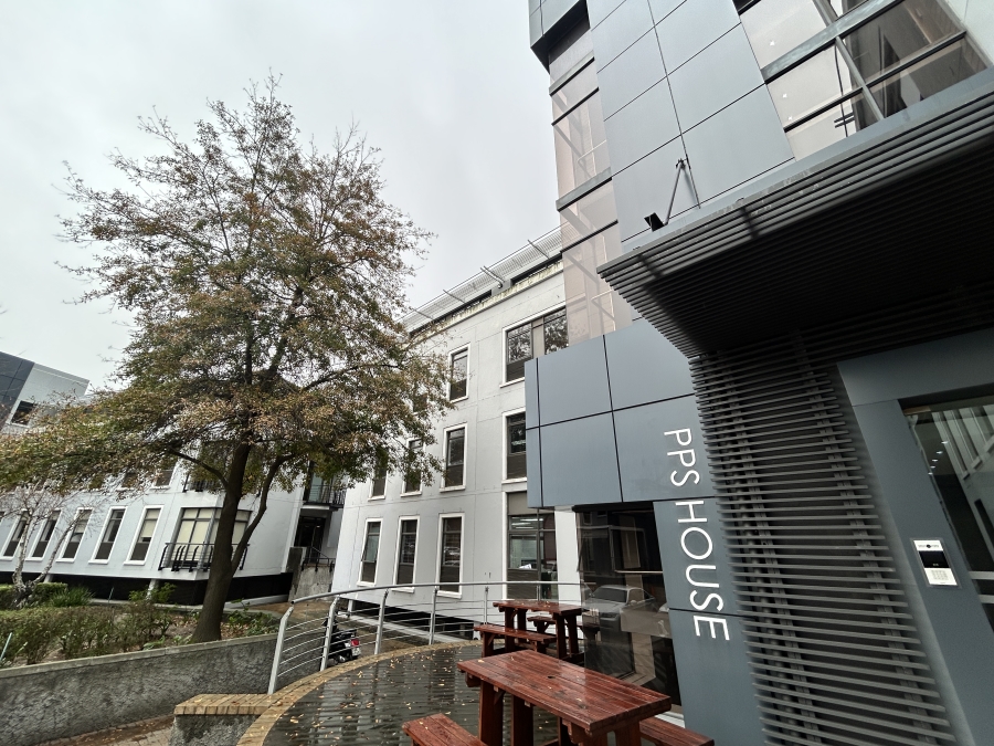To Let commercial Property for Rent in Newlands Western Cape